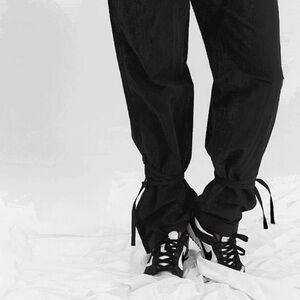 All Things Golden Cargo pant in Small, Black